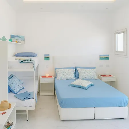 Guest house Hotiday 4*