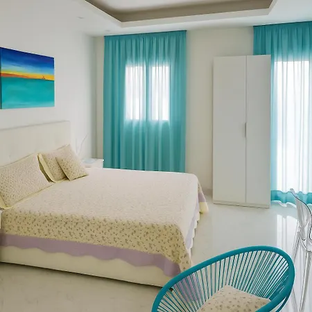 Hotiday 4* Torre Lapillo